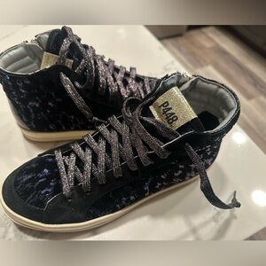 NWOT- Women's P448 Hightop Sequence Sneaker - Sz 39